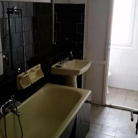 Pek Apartman דירה שיופוק